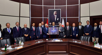 GÖKTÜRK Yenileme Keşif Gözetleme Uydu Sistemi Projesi'nde İmzalar Atıldı