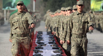 Gönüllü askerlik nedir, kimler başvurabilir? Gönüllü askerlik başvuru şartları