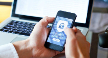 Google 3 Android uygulamasına yasak getirerek uyardı: Cep telefonunuzdan hemen silin!