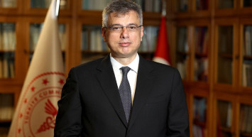 Görevi Fahrettin Koca’dan devraldı: Yeni Sağlık Bakanı Kemal Memişoğlu’ndan teşekkür mesajı