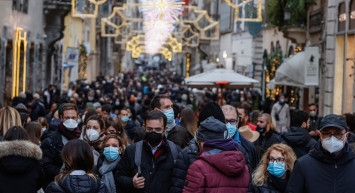 Gözler Bilim Kurulu'nda. Maske zorunluluğu kaldırıyor mu?