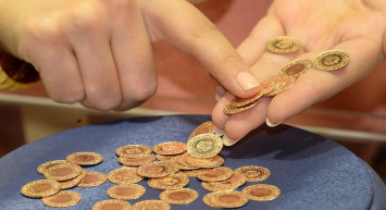 Gram altında hareketlilik: Uzman isim bu saatlere dikkat diyerek uyardı! İşte güncel altın fiyatları…