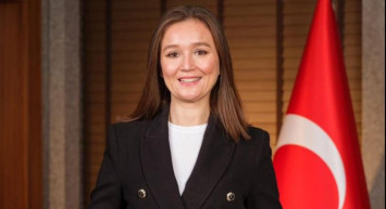 Gülşah Durbay Son Yolculuğuna Uğurlandı, Özgür Özel Tabut Başında Yıkıldı