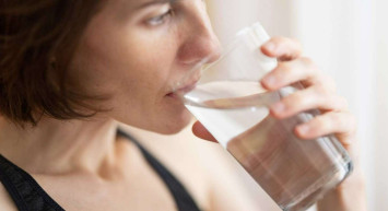 Günde ne kadar su içilmeli? Günlük su ihtiyacı nasıl hesaplanır? Su içmenin faydaları