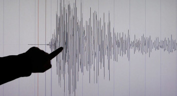 Gürcistan’da korkutan deprem: Ardahan’da da hissedildi