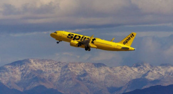 Haiti'de uçağa silahlı saldırı