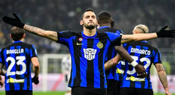 Hakan Çalhanoğlu İtalya’yı salladı: Takımının en önemli oyuncusu