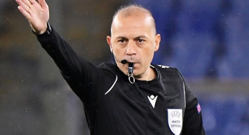 Hakem Cüneyt Çakır, UEFA Avrupa Uluslar Ligi'nde oynanacak olan İspanya - Çekya maçında görev alacak!