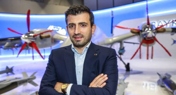 Halk İstanbul için kararını verdi: Anket sonuçları Bayraktar diyor