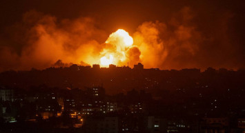 Hamas saat vererek uyardı: Şehri terk edin büyük bir saldırı başlatacağız