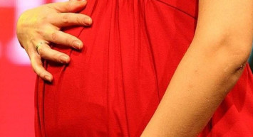 Hamileler oruç tutabilir mi? Hamile iken oruç tutmak sakıncallı mı? Diyanet hamileyken oruç tutma fetvası