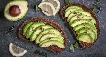 Hamilelikte avokado yenir mi? Folik asit kaynağı avokadonun hamileler için faydaları ve zararları
