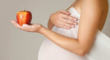 Hamilelikte elma tüketilir mi? Elmanın hamilelikte anne ve bebeğe faydaları