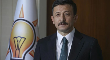 Hamza Dağ’dan gençlere dev müjde: İlk bine giren öğrencilere 50 bin lira başarı ödülü!