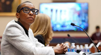 İsrail baskısına Harvard'lı rektör dayanamadı ve istifa etti