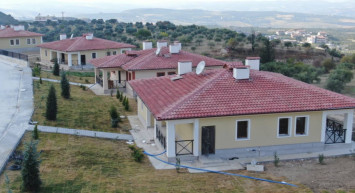 Hatay’da 25 köy evi depremzedelere yuva oldu: Bu kadar kısa sürede olacağını hayal etmiyordum