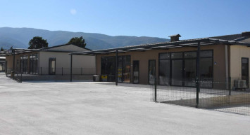 Hataylı esnafın yüzü gülecek: 2 bin 509 geçici iş yeri teslim edildi