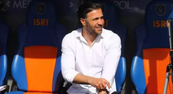 Hatayspor'da Başakşehir mağlubiyeti sonrası Ömer Erdoğan görevinden istifa etmeyeceğini söyledi