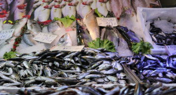 Havaların soğumasıyla balığa ilgi arttı: Fiyatlarda artış yaşandı