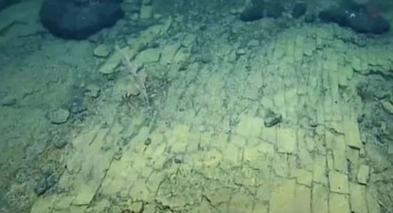Hayranlık uyandıran keşif: Bilim insanları deniz altında bulunan gizemli yolun sırrını açıkladı