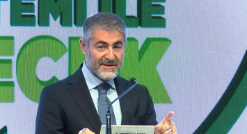 Hazine ve Maliye Bakanı 3 noktayı işaret etti: Bu yılın ilk çeyreğinde yüzde 7 büyüyebiliriz