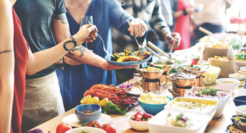 Her şey dahil turizminde israfın önüne geçecek adım: Turuncu bayrak ne anlama geliyor?