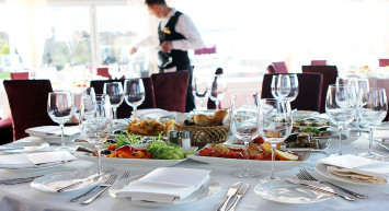 Hesabı görenler çileden çıktı: İstanbul’da kuver fırsatçılığı devrede