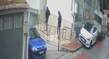 Hırsızlar 3 Aylık Bebeğin Altınlarını Çaldı