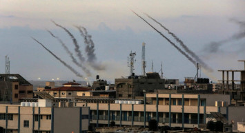 Hizbullah’tan İsrail’e karşı saldırı: Roketler üst üste ateşlendi