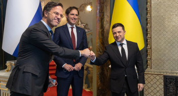 Hollanda’dan Rusya’ya Ukrayna tavrı: F-16 sevkiyatı yapılacak