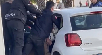 İBB zabıta ekipleri ile vatandaş arasındaki kavga kameralara yansıdı!