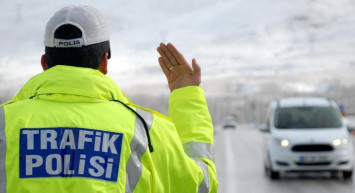 İçişleri Bakanlığı'ndan 81 il valiliğine bayram genelgesi! Tedbirler üst seviyeye çıkartıldı