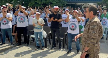 Iğdır İl Emniyet Müdürü Erden Sakarya kimdir, kaç yaşında ve nereli? Erden Sakarya sakız çiğneme olayı nedir?