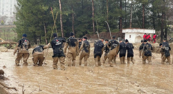 İki aylık hamile kadının cansız bedenine ulaşıldı: Sel felaketinde can kaybı 19’a yükseldi