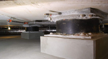 İki hastane depremden hasarsız kurtuldu: Sismik izolatörün önemi gözler önüne serildi