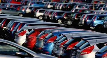 İkinci el araç piyasasında fırtına gibi artış: İMAS Başkanı uyardı! O fiyata sadece 3 araba kaldı