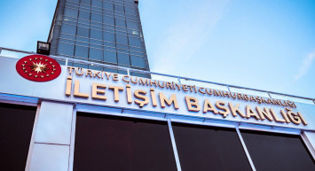 İletişim Başkanı Altun: 'Kurum ve Kuruluşlarımızdaki Tüm Personele Kamu Diplomasisi Eğitimi Vereceğiz''