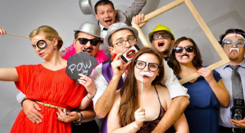 İlişki söz konusu olunca çılgınlıkta bir an bile yerinde oturamayan burçlar belli oldu! işte ilişkilerin en çılgın burçları