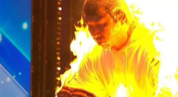 İngiliz ekranlarında şov uğruna kendisini ateşe verdi: İzleyen herkes şaşkına döndü