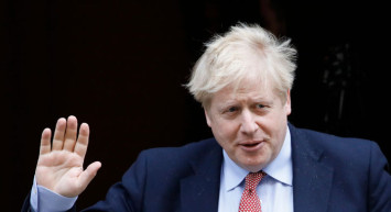 İngiltere Başbakanı Yarın AstraZeneca Aşısı Olacak