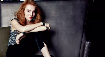 İnşallah Sektörden Silinirler Demişti: Elçin Sangu Açıklamasında Kavgalı Olduğu Fahriye Evcen’i mi Hedef Aldı?