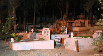 İnsanlık bir kez daha sınıfta kaldı: Mezarlıkta 1 günlük bebek bulundu