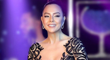 Iraklı milyarderle aşk yaşadığı konuşulan Ebru Gündeş'in gerçek aşkının evli bir iş insanı olduğu ortaya çıktı