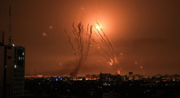 İran, İsrail’e saldırmaya hazırlanıyor: ABD savunma tedbirlerini artırdı