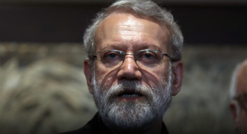 İran Ulusal Güvenlik Yüksek Konseyi Genel Sekreteri Laricani’nin hayatını kaybettiği bildirildi.