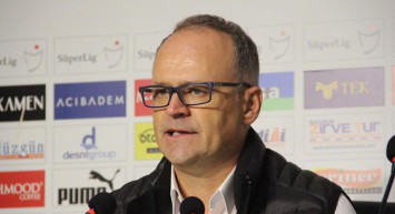 İrfan Buz Ligde Kalacaklarını Düşünüyor