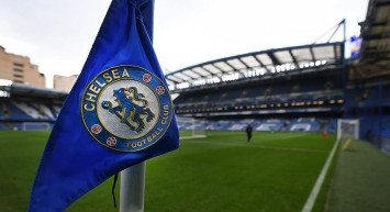 İrlandalı sporcu Conor McGrergor Chelsea'nin yeni taliplisi oldu!