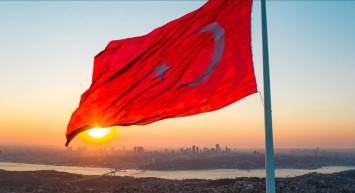 İş dünyası 15 Temmuz'u unutmadı! Darbelere karşı tek ses olan iş dünyasından demokrasi ve birlik çağrısı