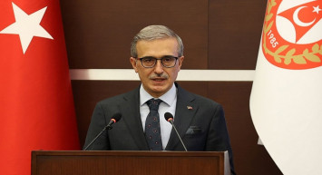 İsmail Demir Kimdir?