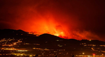 İspanya’da yangın felaketi durmuyor: 26 bin kişi tahliye edildi